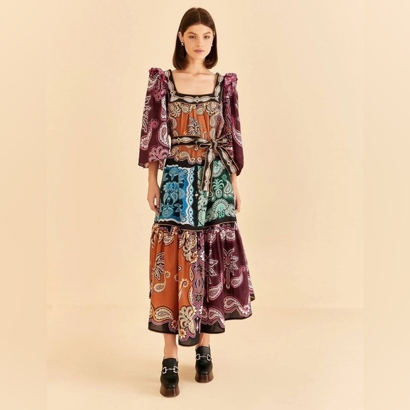 FARM Rio Dresses & Skirts - Farm Rio Multicolor Paisley Midi Dress sz XS